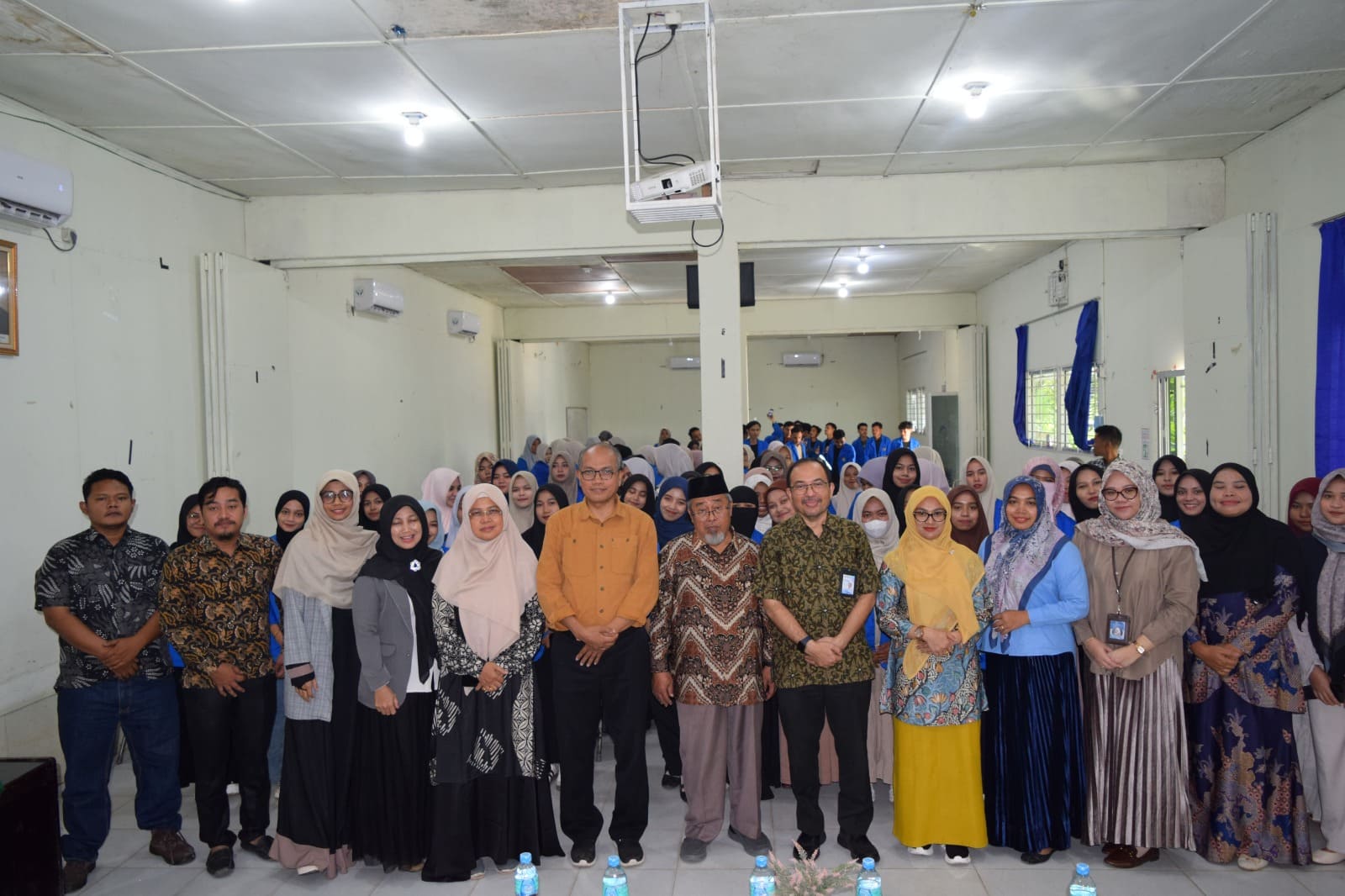 KKN Tematik Pascabencana UMMAH Dilepas Kepala LLDIKTI XIII Aceh